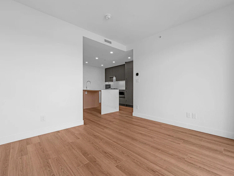 610-5593 Number 3 Road, Richmond, BC, V6X 0X6 - 7