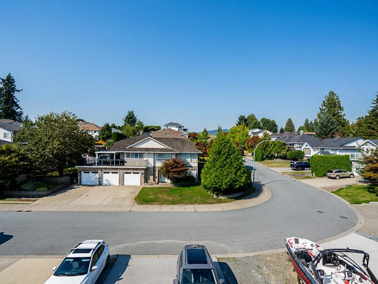 8222 Bowyer Drive, Mission, BC, V2V 6V9 - 20