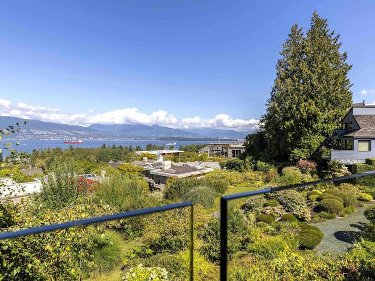 1-1980 Sasamat Street, Vancouver, BC, V6R 4J1 - 3