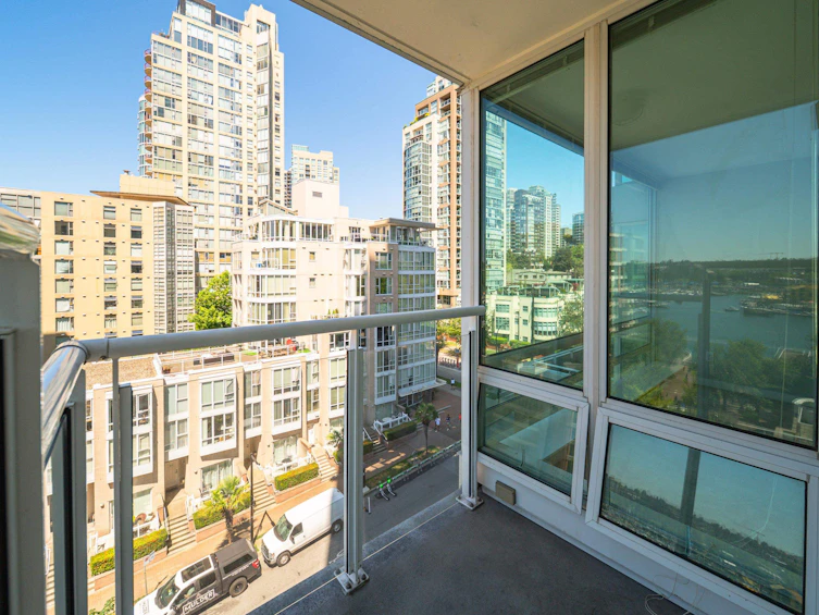 805-1500 Hornby Street, Vancouver, BC, V6Z 2R1 - 33