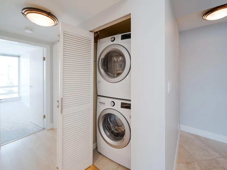 805-1500 Hornby Street, Vancouver, BC, V6Z 2R1 - 19