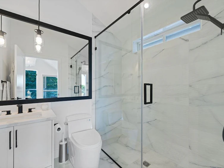 3437 Franklin Street, Vancouver, BC, V5K 1Y4 - 31