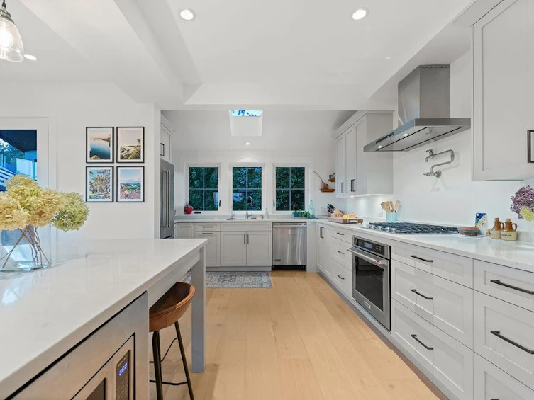 230 E 28 Street, North Vancouver, BC, V7N 1C2 - 14