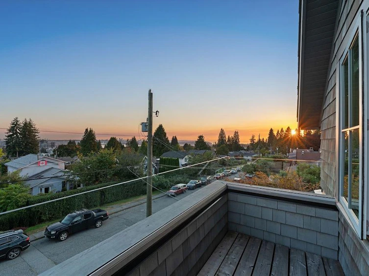 230 E 28 Street, North Vancouver, BC, V7N 1C2 - 25