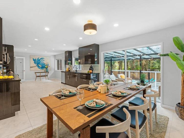 5670 Kullahun Drive, Vancouver, BC, V6N 2E5 - 4