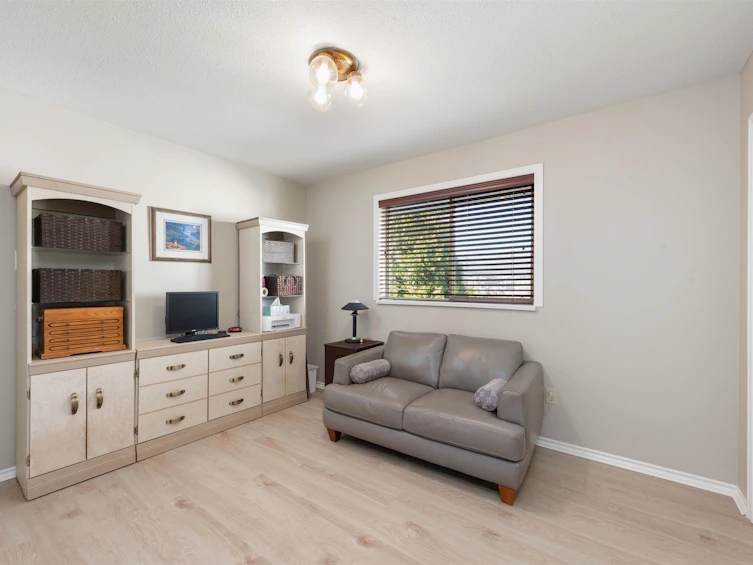 3173 Leeward Court, Coquitlam, BC, V3C 5A9 - 13