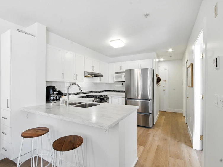 106-688 E 16th Avenue, Vancouver, BC, V5T 2V4 - 3