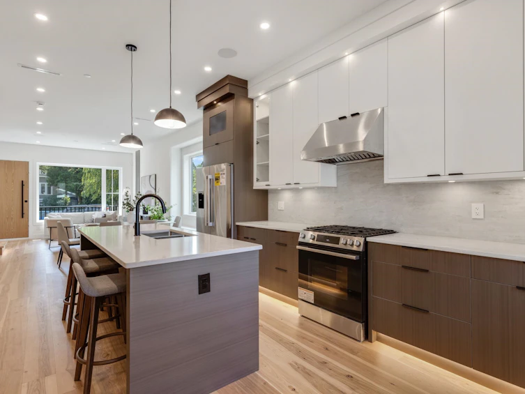 2837 W 31st Avenue, Vancouver, BC, V6L 2A3 - 8