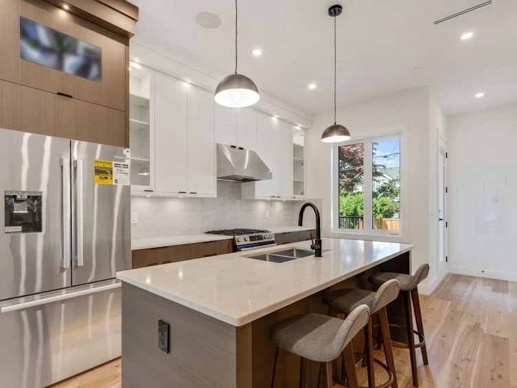 2837 W 31st Avenue, Vancouver, BC, V6L 2A3 - 7