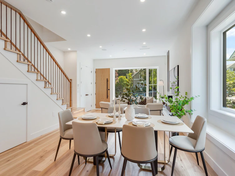 2837 W 31st Avenue, Vancouver, BC, V6L 2A3 - 5
