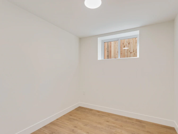 2837 W 31st Avenue, Vancouver, BC, V6L 2A3 - 26