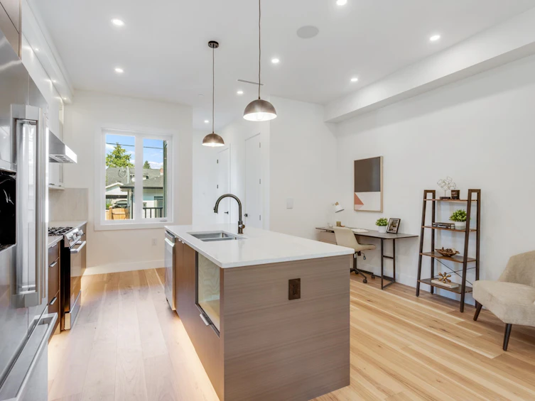 2837 W 31st Avenue, Vancouver, BC, V6L 2A3 - 6