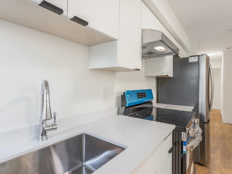 2837 W 31st Avenue, Vancouver, BC, V6L 2A3 - 21