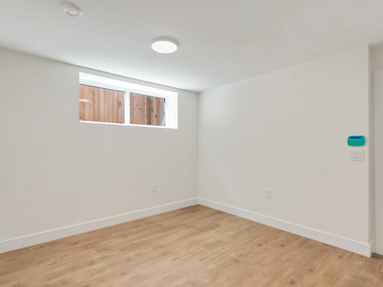 2837 W 31st Avenue, Vancouver, BC, V6L 2A3 - 23