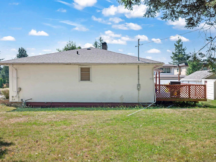 1129 Dolphin Avenue, Surrey, BC, V4B 4G6 - 7
