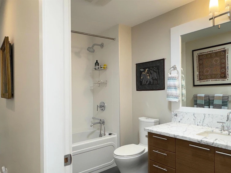 605-5665 Teredo Street, Sechelt, BC, V7Z 0J2 - 12