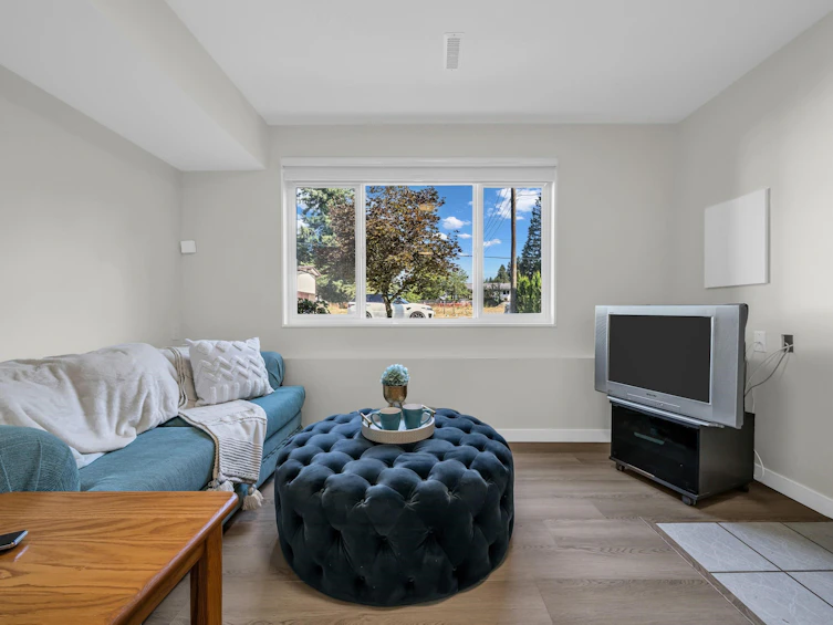 26580 28b Avenue, Langley, BC, V4W 3B2 - 25
