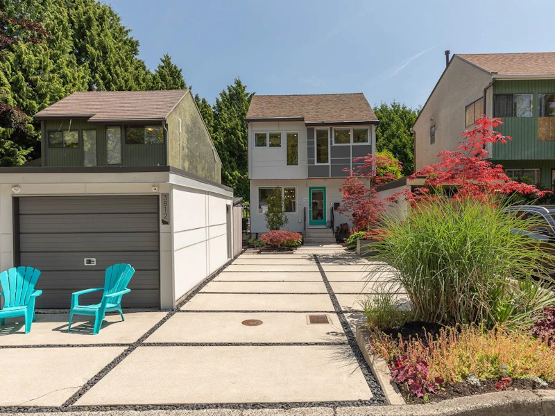 3812 Garden Grove Drive, Burnaby BC V5G 4A7