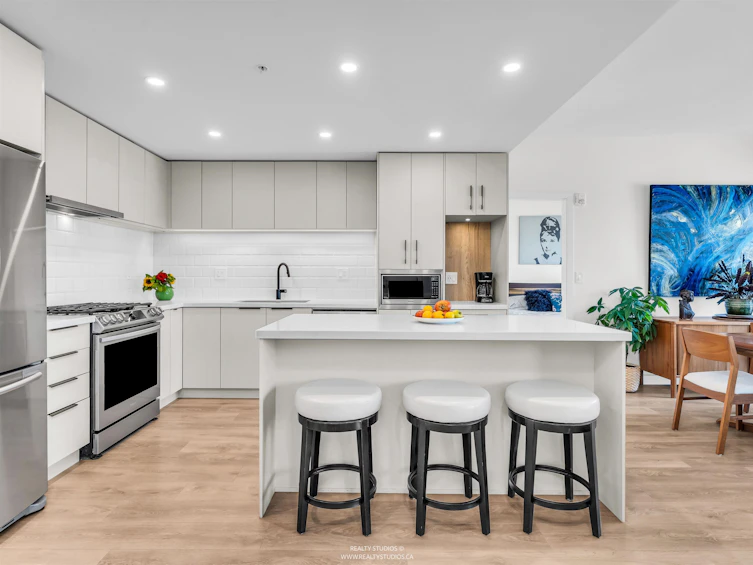 608-3018 St George Street, Port Moody, BC, V3H 0L4 - 12