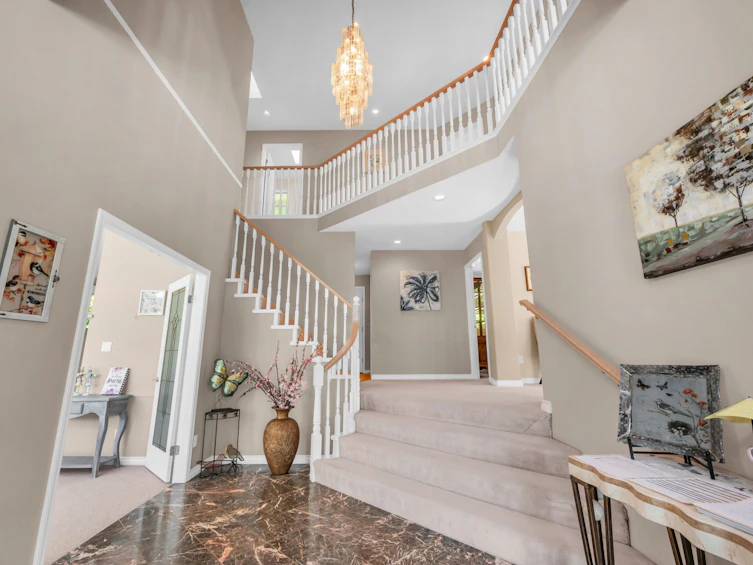 3945 Braemar Place, North Vancouver, BC, V7N 4M8 - 4