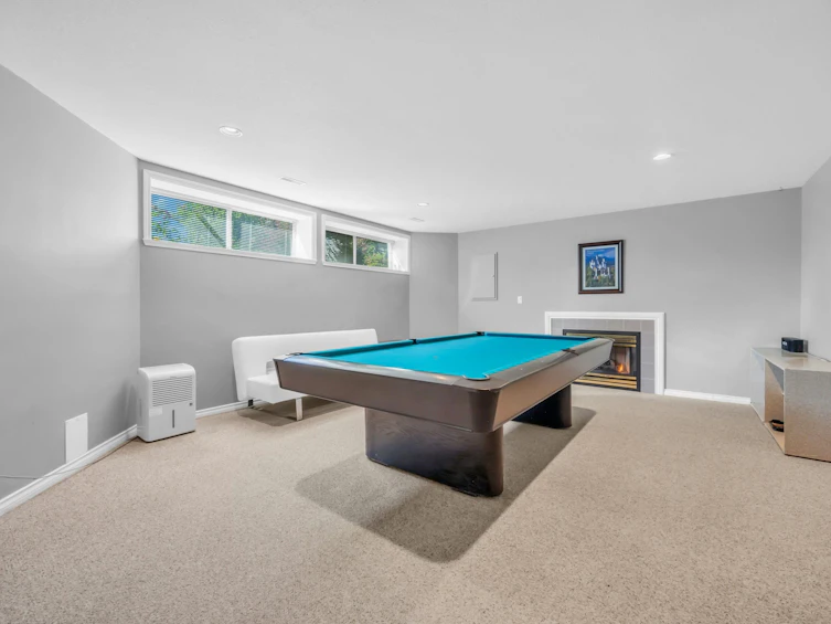 3945 Braemar Place, North Vancouver, BC, V7N 4M8 - 33