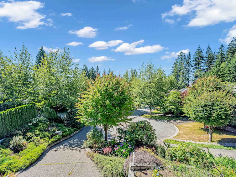 3945 Braemar Place, North Vancouver, BC, V7N 4M8 - 40