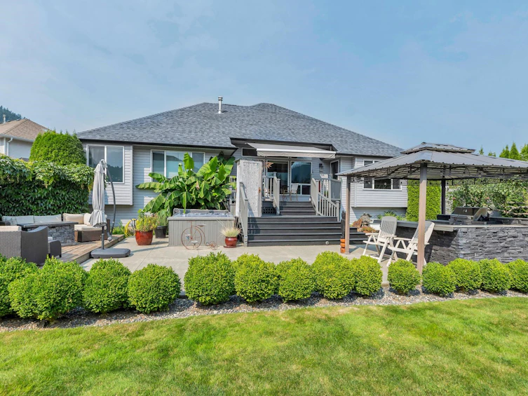 240 Balsam Avenue, Harrison Hot Springs, BC, V0M 1K0 - 35