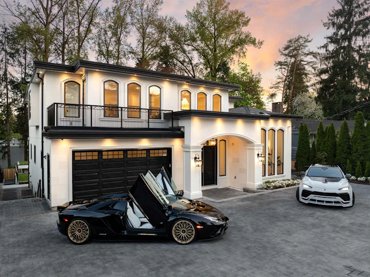 8316 Government Road, Burnaby, BC, V5A 2E3