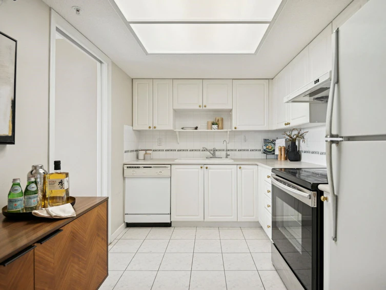 1605-6088 Minoru Boulevard, Richmond, BC, V6Y 4A8 - 13