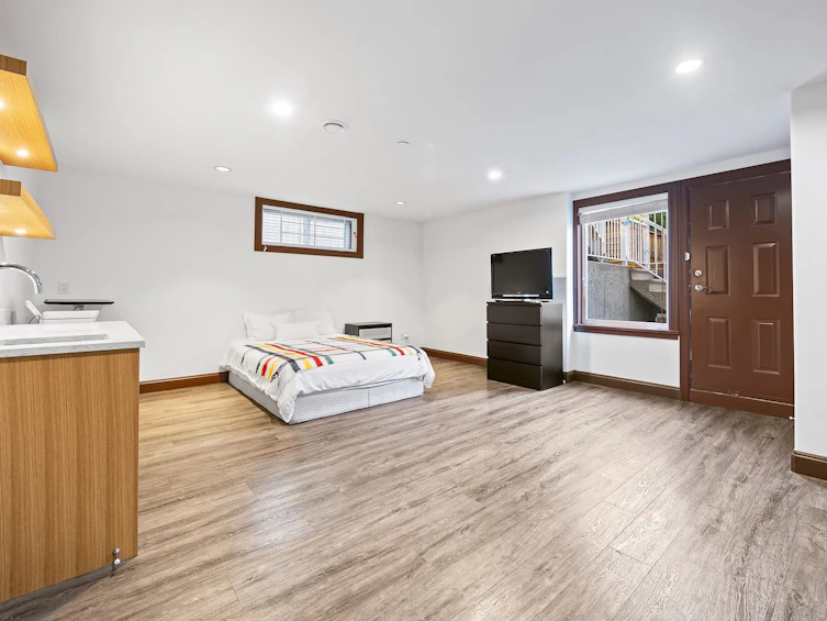 3941 W 19th Avenue, Vancouver, BC, V6S 1C9 - 31