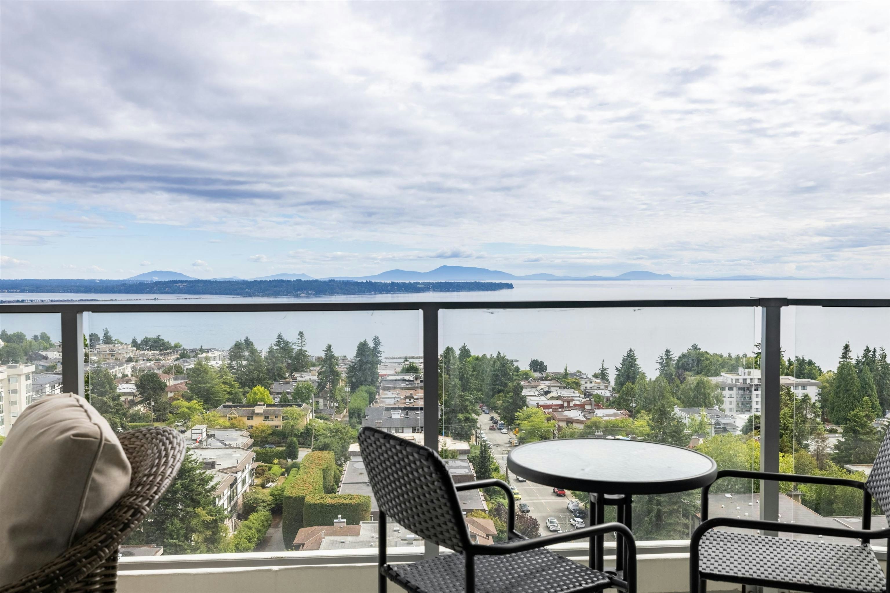 1406-1500 Martin Street, Surrey, BC, V4B 0C2