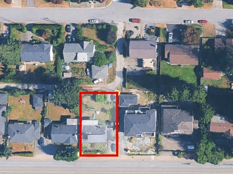 1025 Como Lake Avenue, Coquitlam, BC, V3J 3N7 - 2