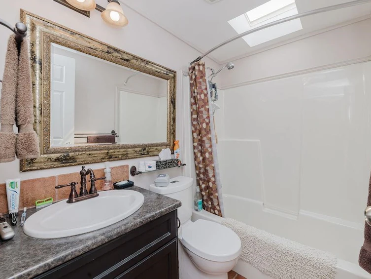83-1413 Sunshine Coast Highway, Gibsons, BC, V0N 1V5 - 15