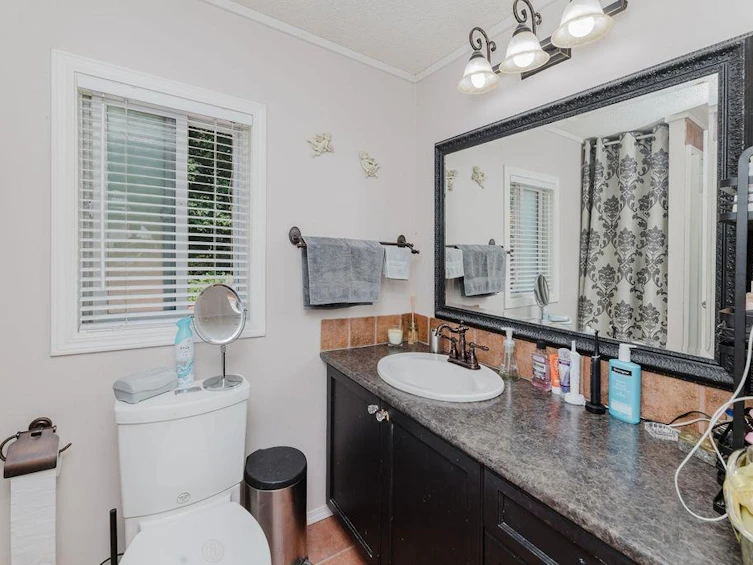 83-1413 Sunshine Coast Highway, Gibsons, BC, V0N 1V5 - 19