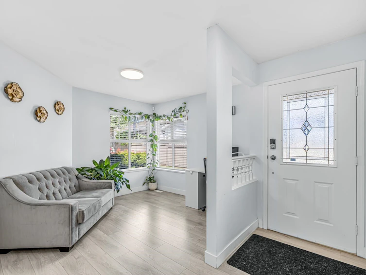 14-12165 75 Avenue, Surrey, BC, V3W 0W7 - 12