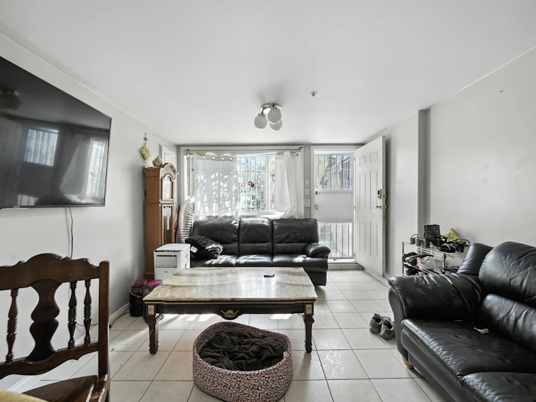 2228 E 40th Avenue, Vancouver, BC, V5P 1J5 - 38