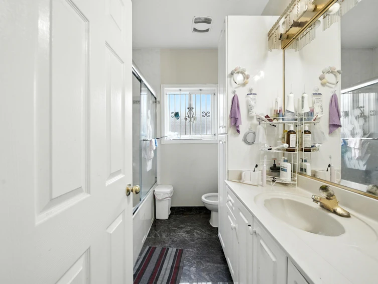 2228 E 40th Avenue, Vancouver, BC, V5P 1J5 - 20