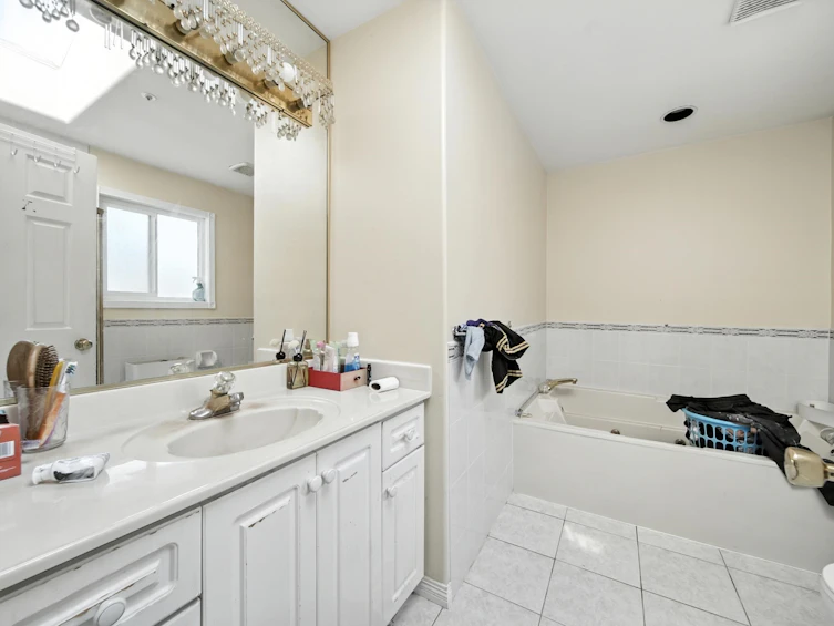 2228 E 40th Avenue, Vancouver, BC, V5P 1J5 - 30