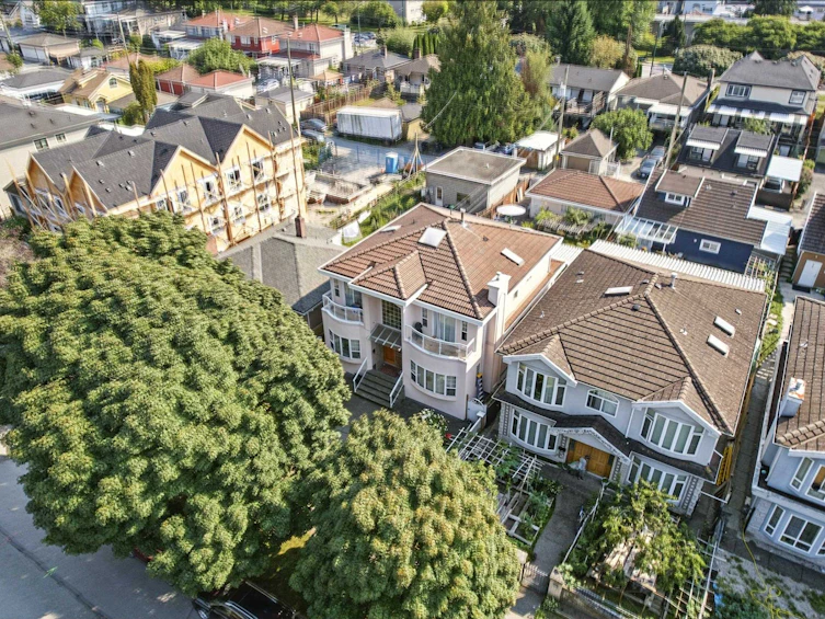 2228 E 40th Avenue, Vancouver, BC, V5P 1J5 - 9