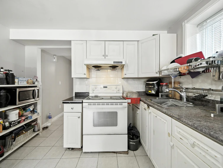 2228 E 40th Avenue, Vancouver, BC, V5P 1J5 - 35