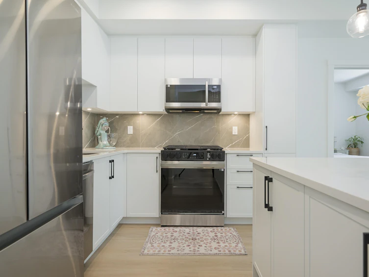 409-3480 146a Street, Surrey, BC, V3P 0H6 - 11