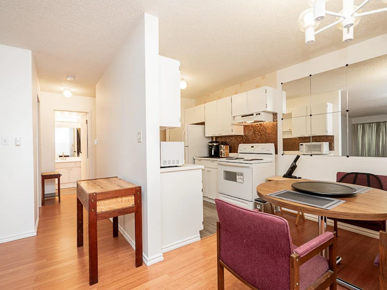 110-13507 96 Avenue, Surrey, BC, V3V 7P3 - 6