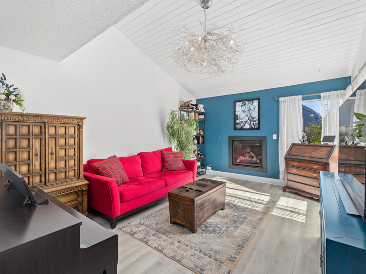 6233 E Greenside Drive, Surrey, BC, V3S 5M8 - 6