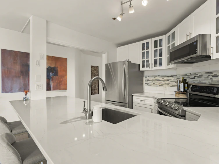 105-933 W 8th Avenue, Vancouver, BC, V5Z 1E4 - 12