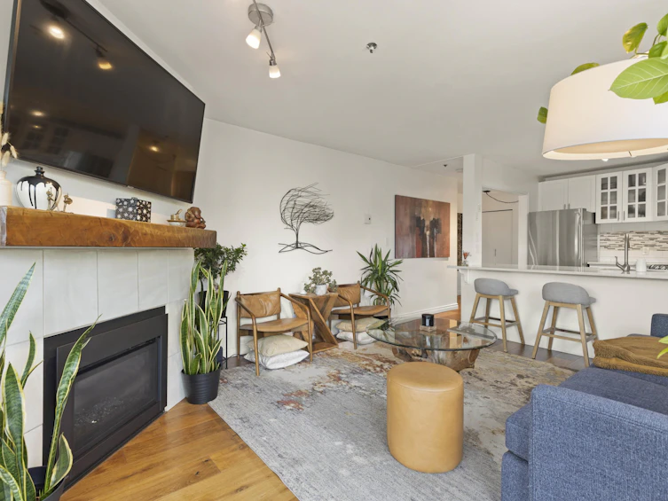 105-933 W 8th Avenue, Vancouver, BC, V5Z 1E4 - 9
