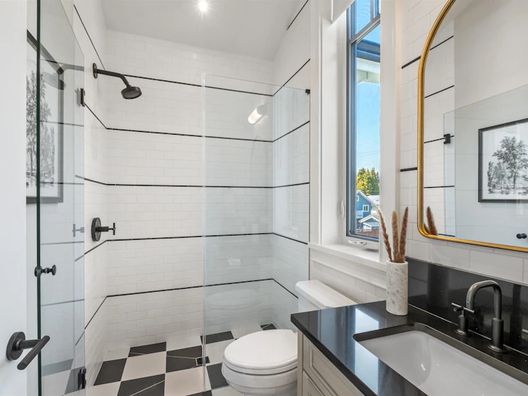 821 E 16th Street, North Vancouver, BC, V7L 2V3 - 23