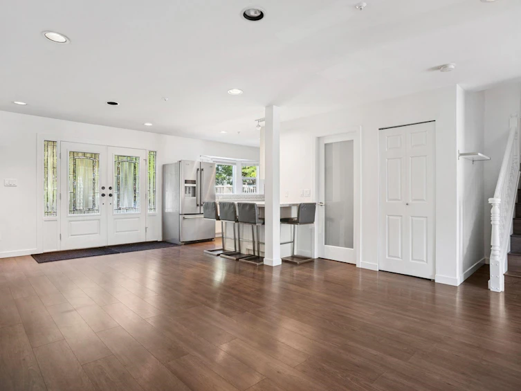 2748 E 23rd Avenue, Vancouver, BC, V5R 1A8 - 11