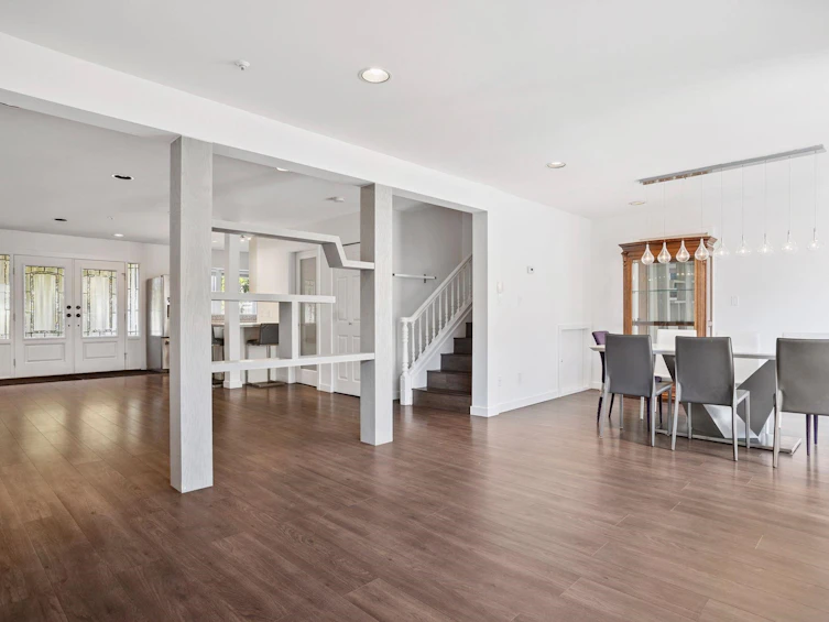 2748 E 23rd Avenue, Vancouver, BC, V5R 1A8 - 3