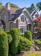 1910 Quilchena Crescent