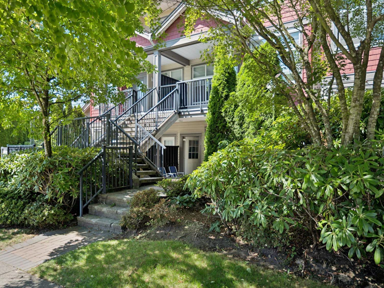 122-7333 16th Avenue, Burnaby, BC, V3N 0A8 - 5